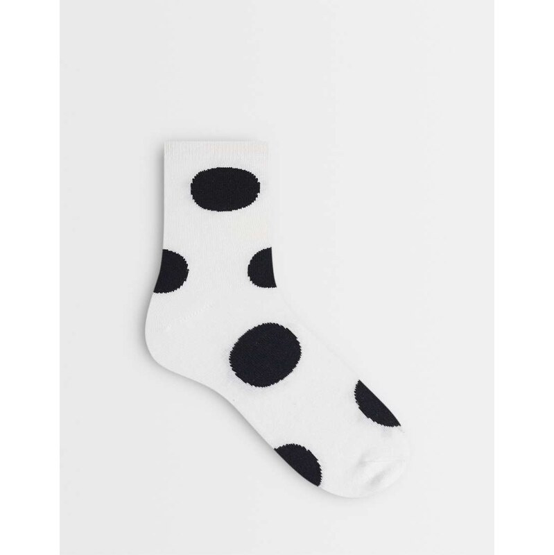 Vero Moda polka dot ankle socks in white and black 114969595