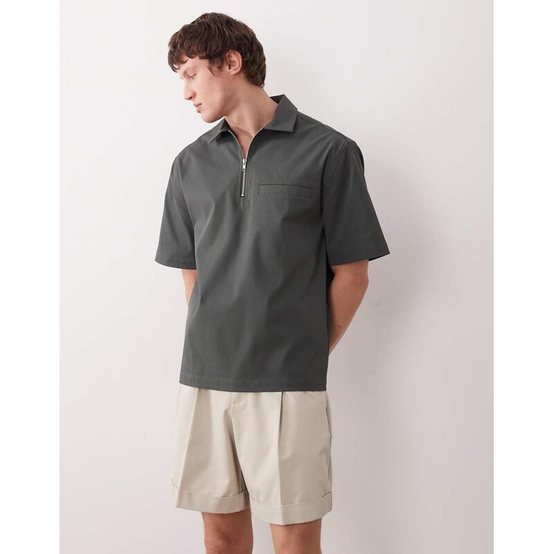 ASOS DESIGN tailored wide shorts in beige twill with turnups