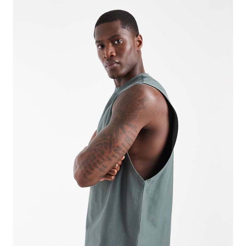 River Island vest in green