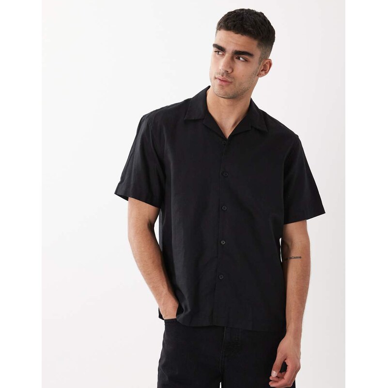 Selected linen blend short sleeve shirt in black