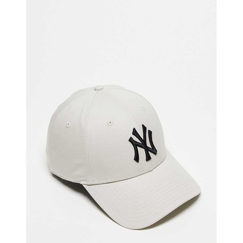 New Era NY Yankees 9forty cap in beige-Neutral