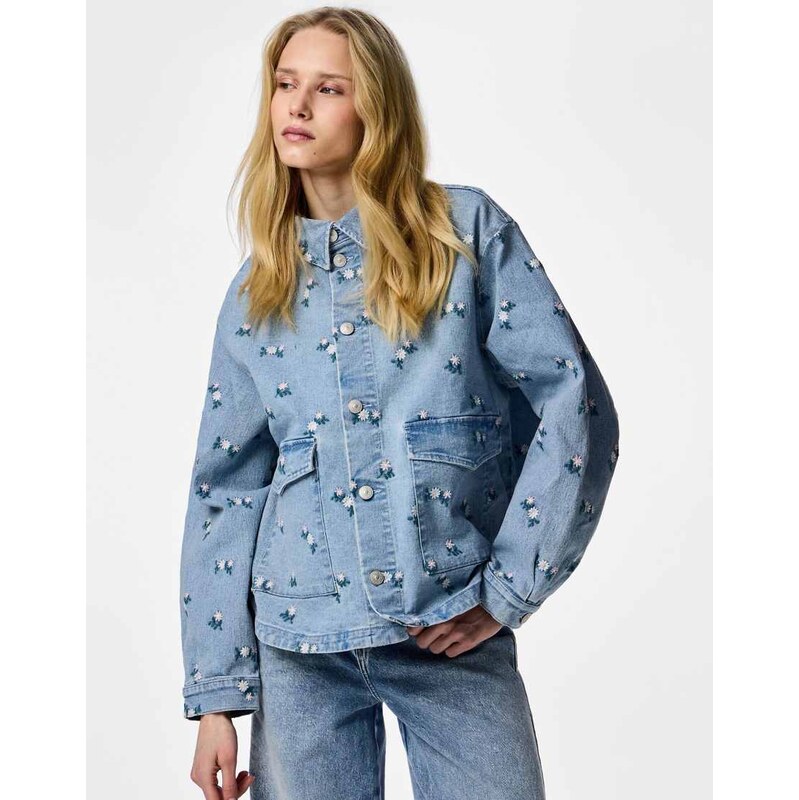 Pieces Denim shirt in light blue denim 115648632