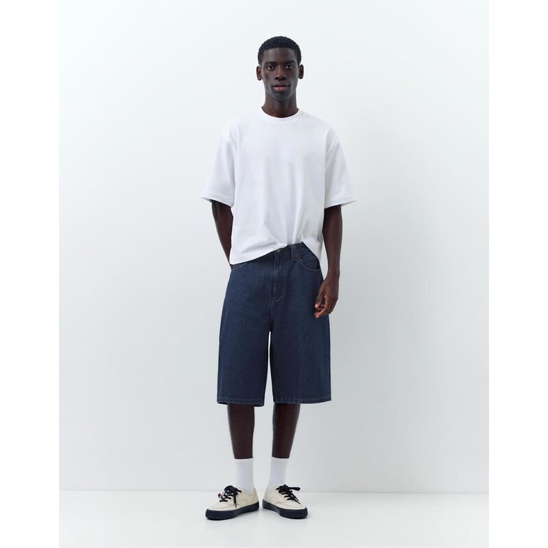 Pull&Bear Skater denim bermuda shorts in navy