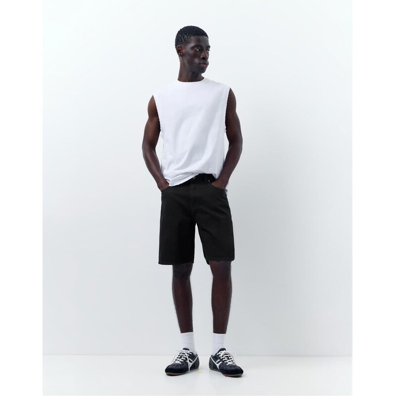 Pull&Bear Standard denim bermuda shorts in black