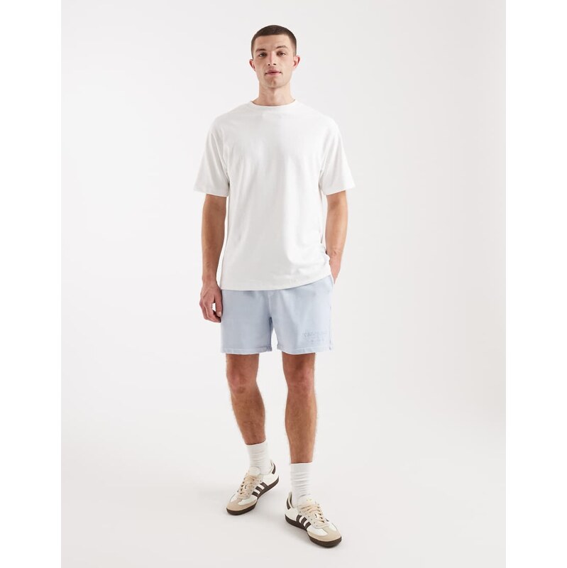 Tommy Jeans new classics shorts in light blue