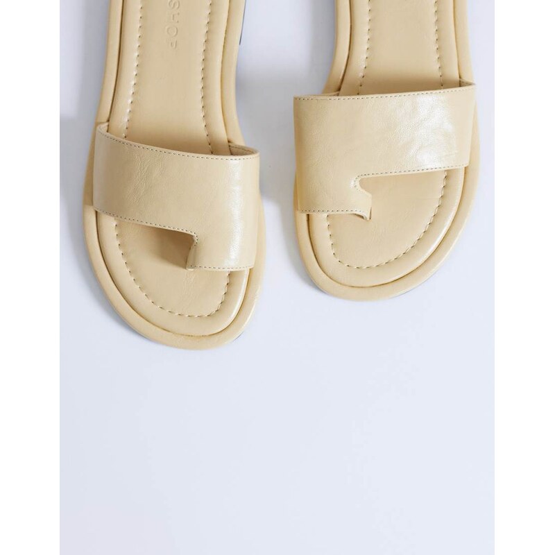 Topshop Sandra flat sandal mule in buttermilk-Yellow