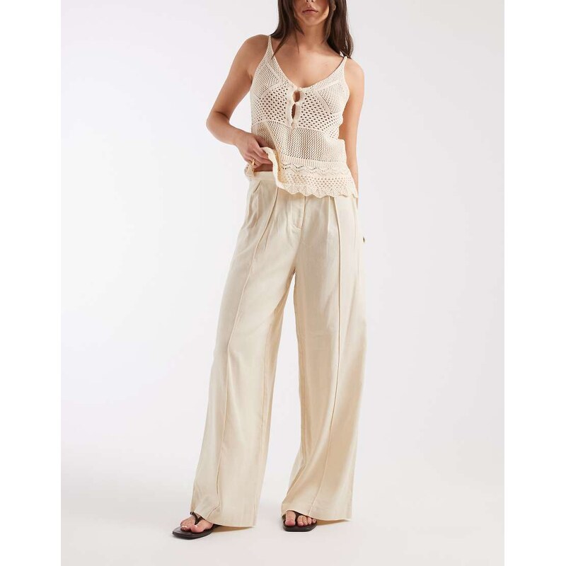 Pieces linen-touch wide leg pleat front trousers in cream-White