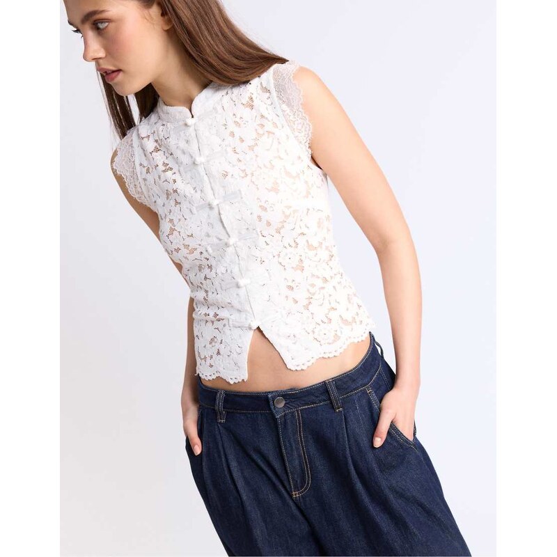 Stradivarius Lace qipao top in white 115005685