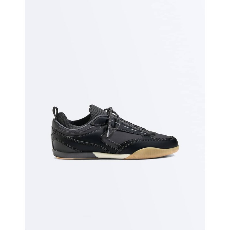 OYSHO Sock-style trainers in black 115005764
