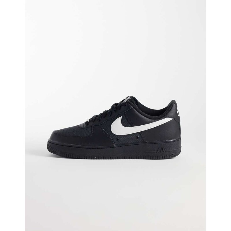 Nike Air Force 1'07 LV8 tech trainers in black