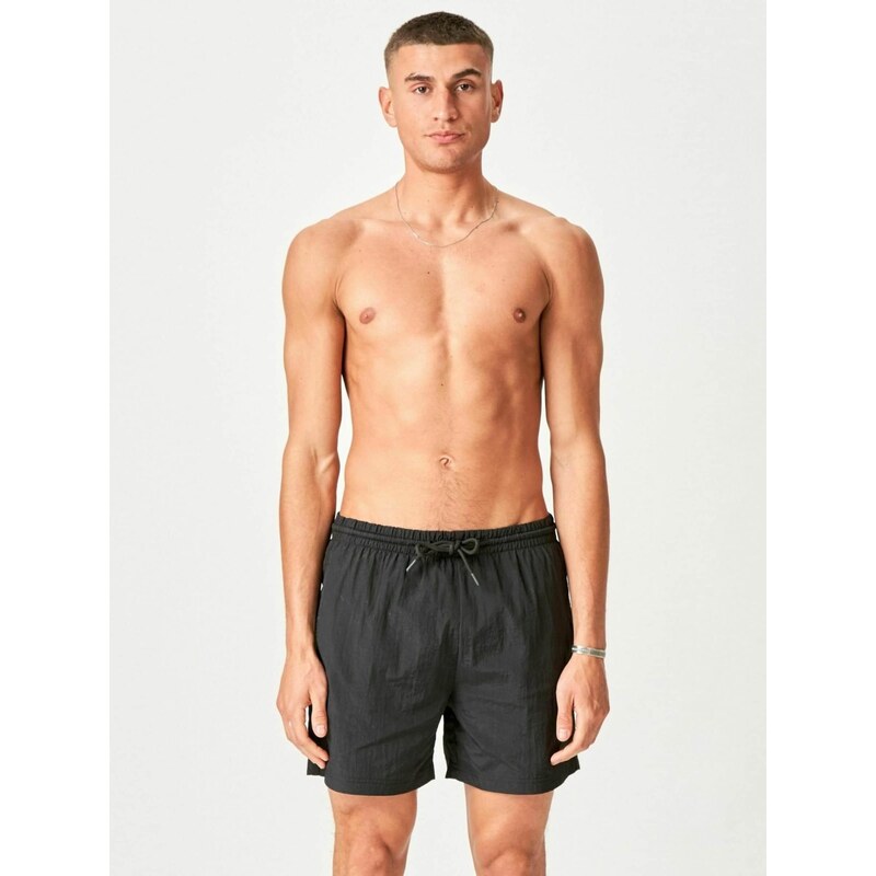 TEESHOPPEN Plavecké šortky  Premium Badeshorts  černá
