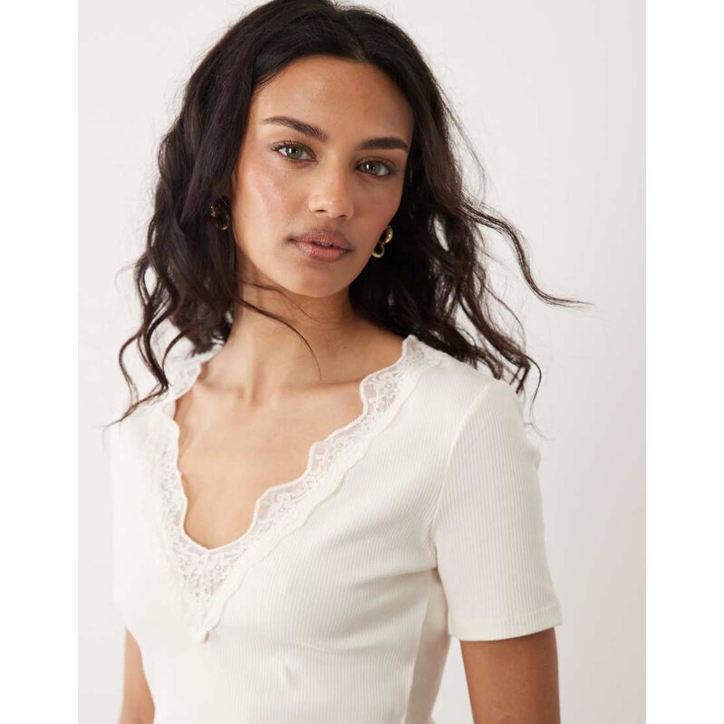 Mango cotton rich v neck t-shirt with lace trim in cream-Neutral 115071120
