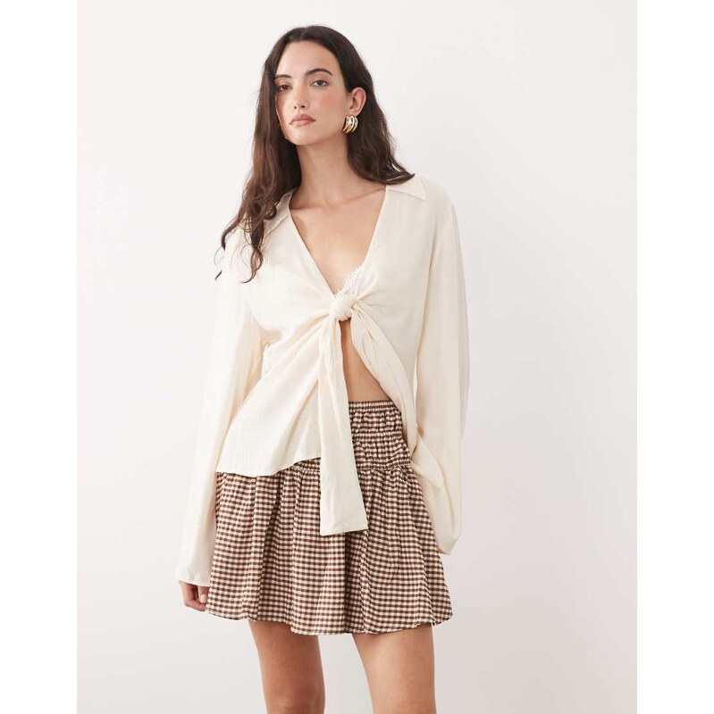 New Look shirred panel mini skirt in brown gingham check