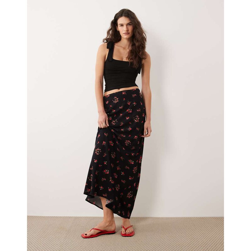 Miss Selfridge spun column maxi skirt with split in black floral