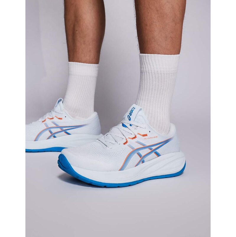 Asics Gel-Cumulus 28 trainers in white and blue 115051749