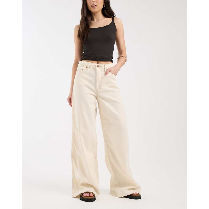 Wrangler Canyon wide leg jeans in ecru-Neutral