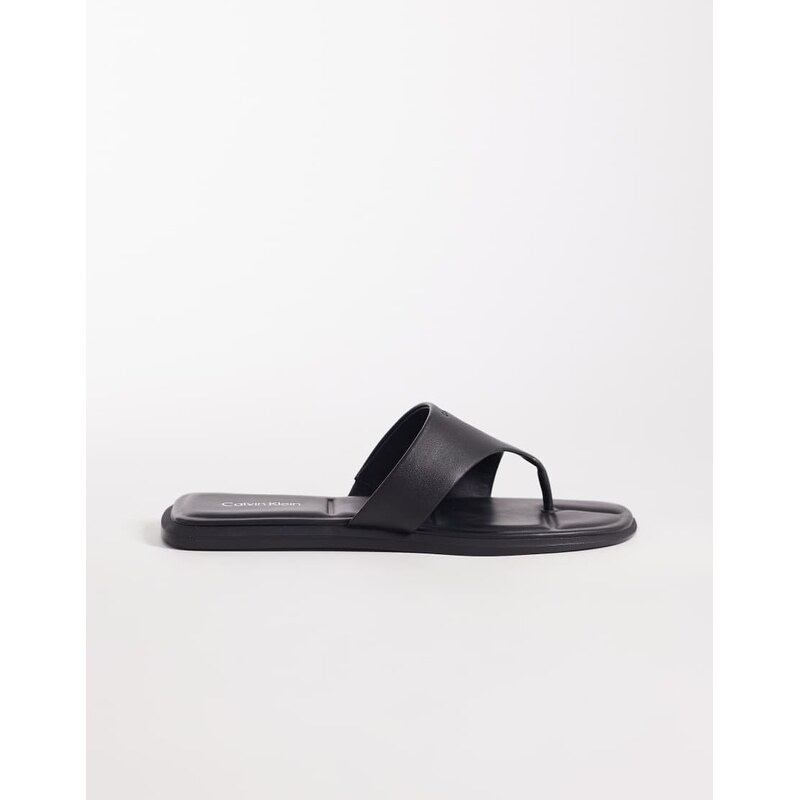 Calvin Klein Jeans leather flat thong sandal in black 115051848