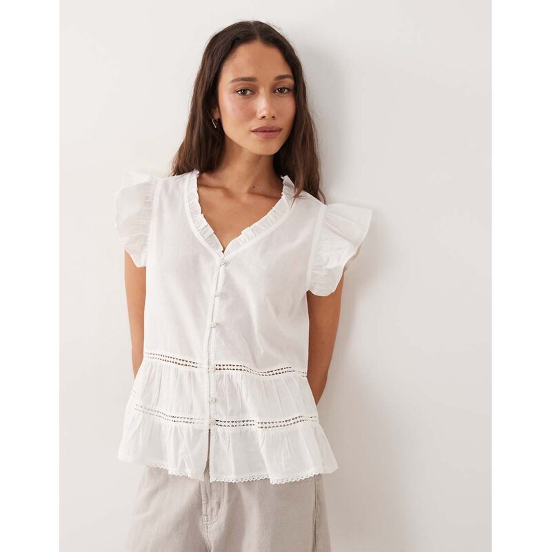 JDY sleeveless v neck shirt with frill detail in white