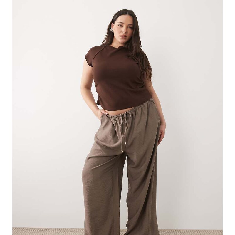 New Look Plus New Look Curve wide leg woven trousers in beige-Neutral 115052033