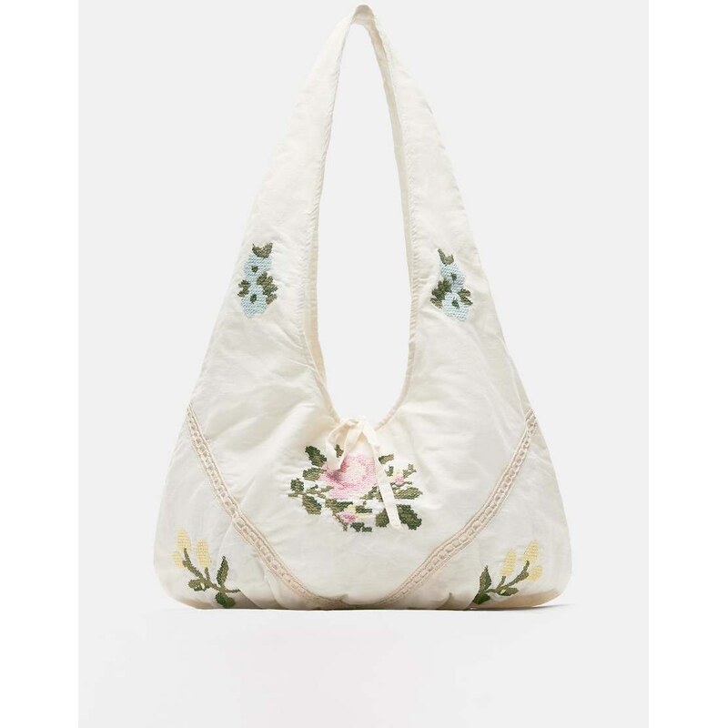 Pull&Bear Floral print tote bag in ecru-White 115052504