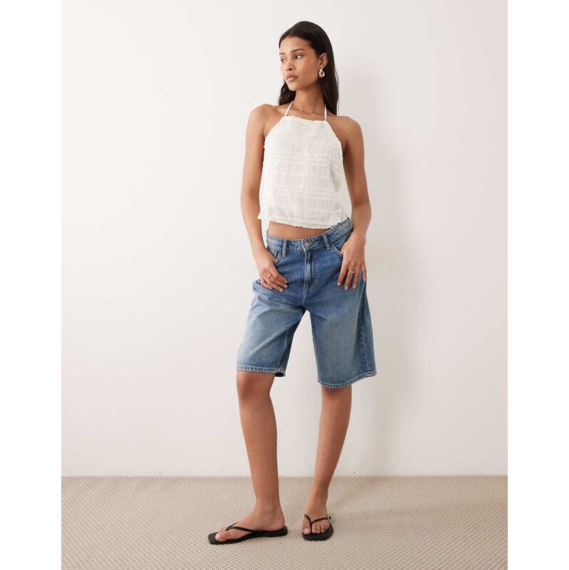 JDY mid waist denim bermuda shorts in mid blue 115057891