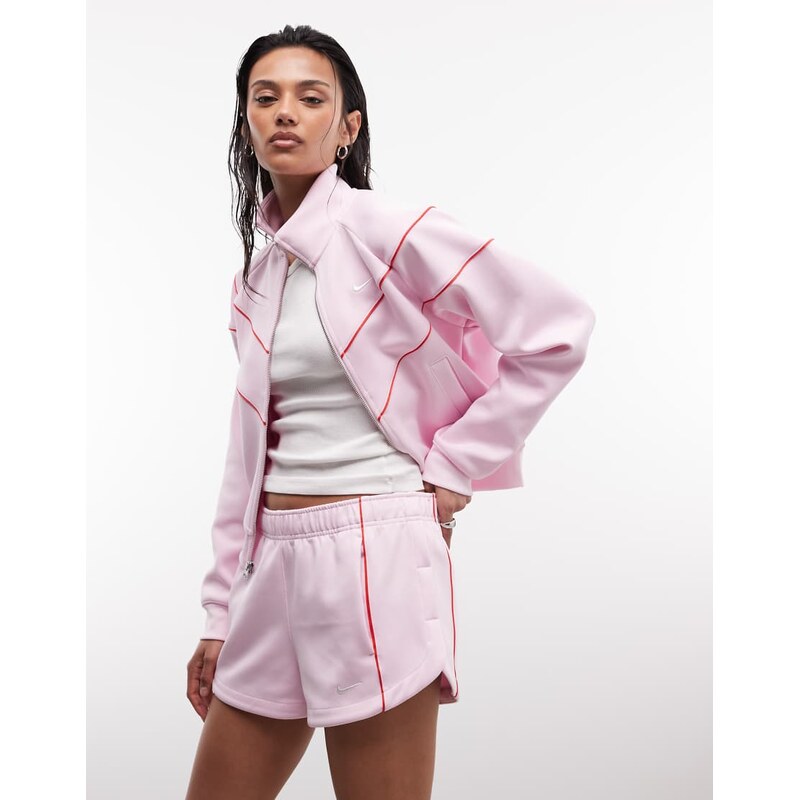 Nike windrunner woven 2 inch shorts in light pink