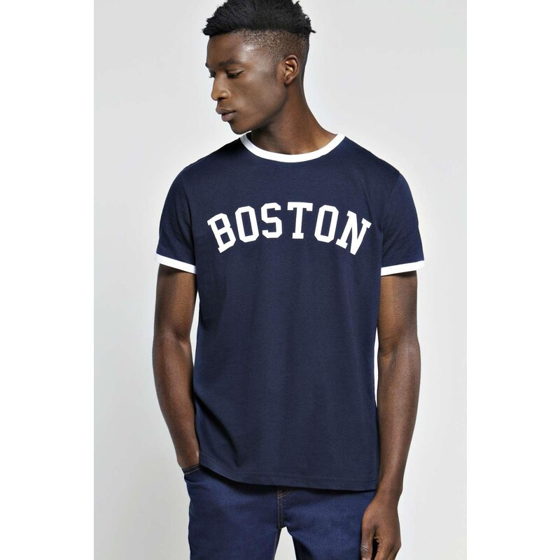 BOOHOO Tmavomodré tričko s kontrastním nápisem BOSTON