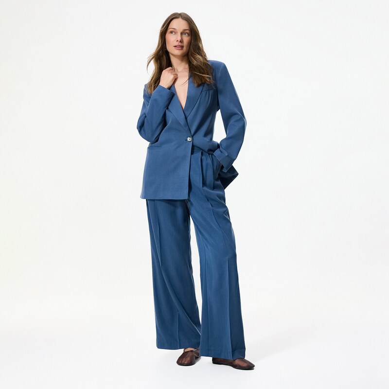 Reserved - LADIES` TROUSERS - světle modrá