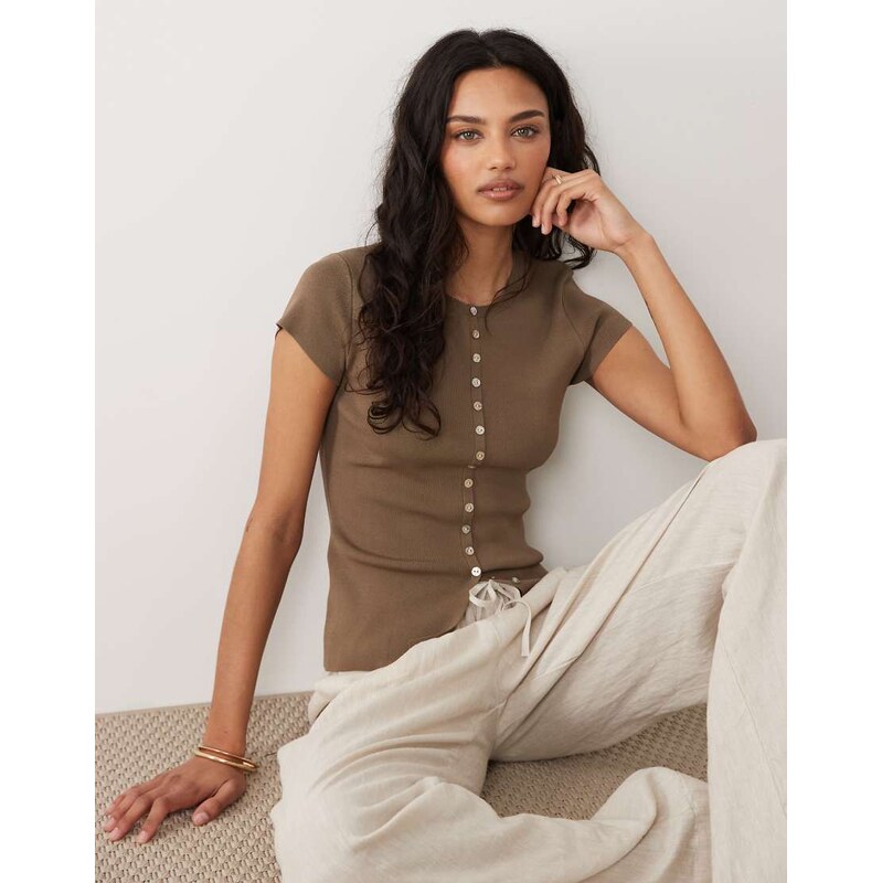 Mango button through knitted short sleeve top in brown 115071122
