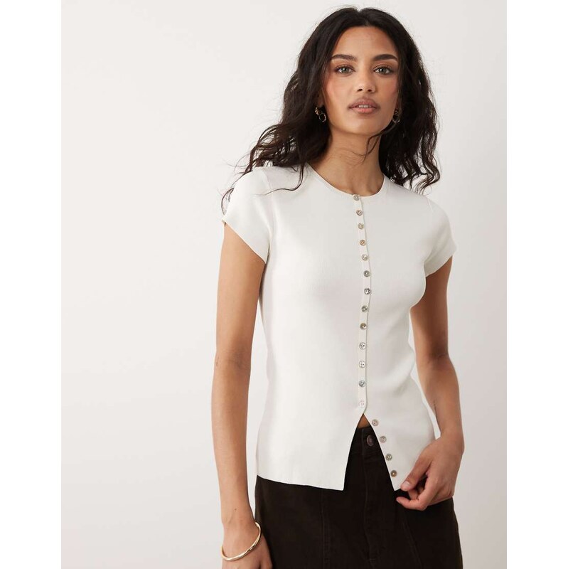 Mango button through knitted short sleeve top in white 115071123