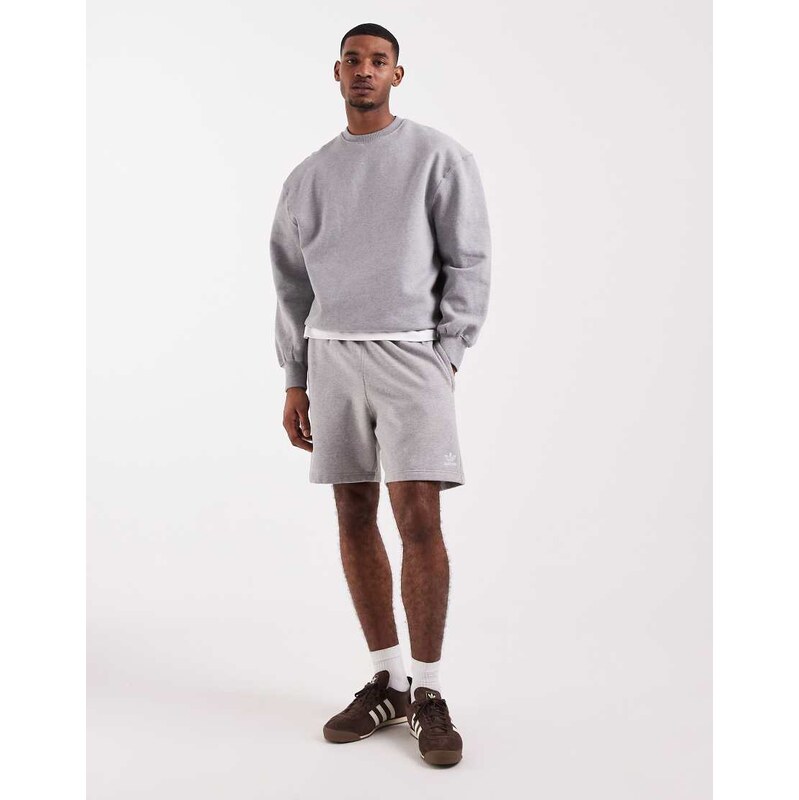 adidas Originals trefoil essentials 7 shorts in medium grey