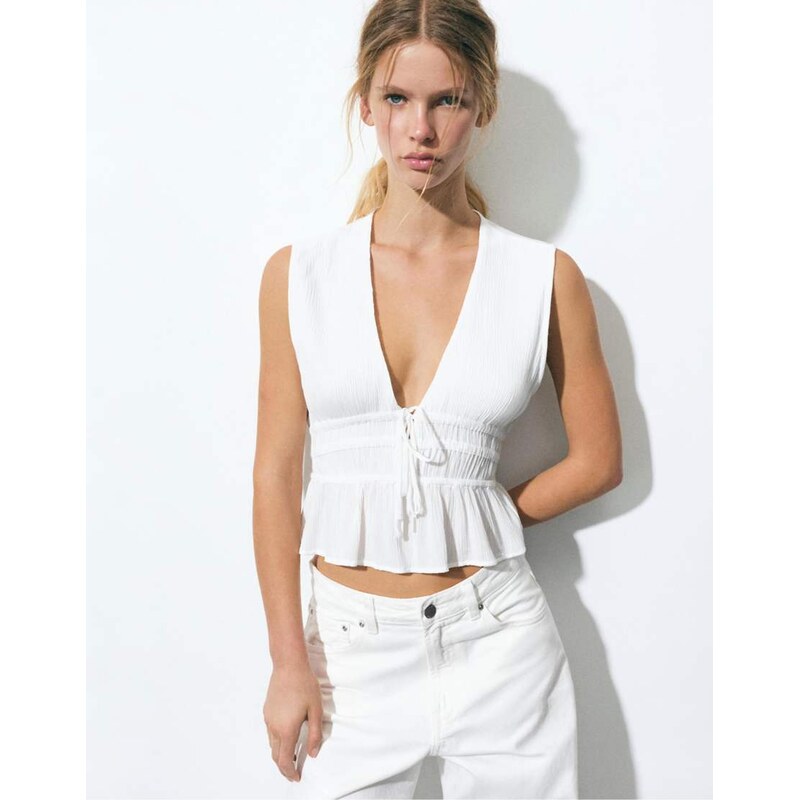 Pull&Bear Crepe top with ties in white