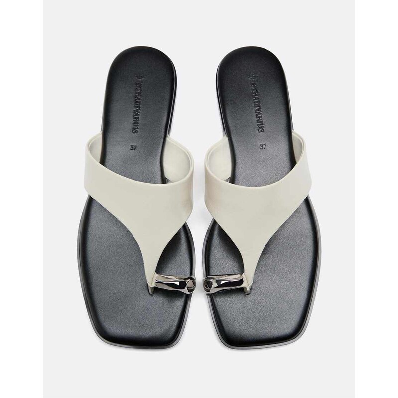 Stradivarius Flat slide sandals with metal detail in ecru-White