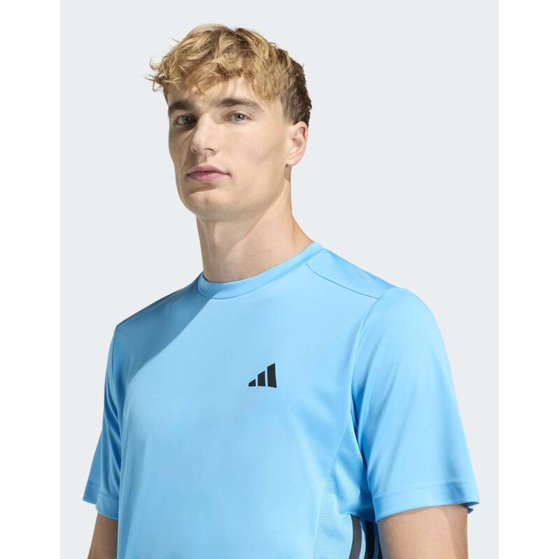 adidas performance Tech essentials workout 3 stripes t-shirt in