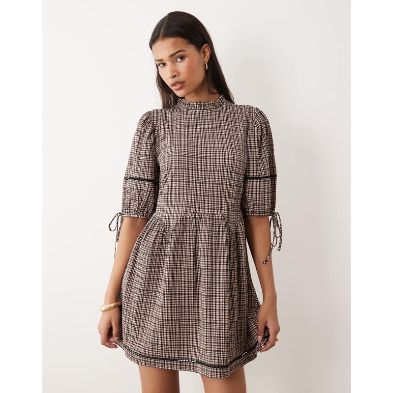 Wednesdays Girl Wednesdays Girl mini textured smock dress in