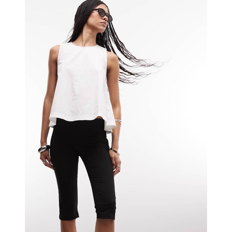 COLLUSION tailored capri in black