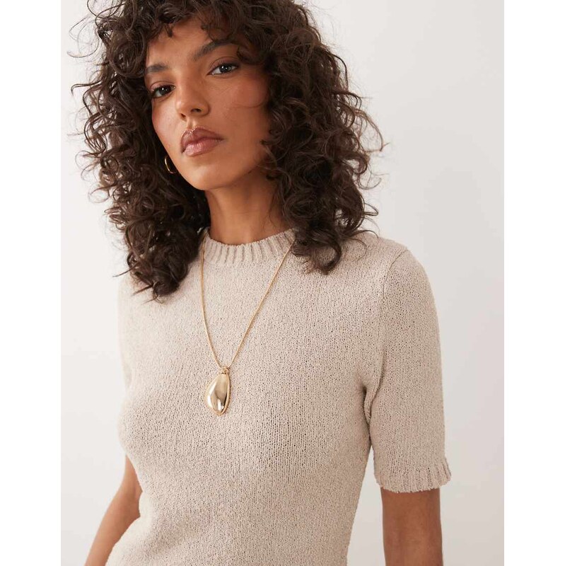 ASOS DESIGN knitted boucle shrunken top in mocha-Brown