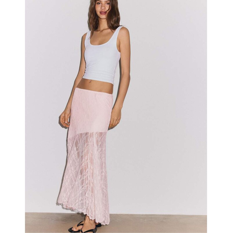 Stradivarius Long lace skirt in pastel pink 115156014