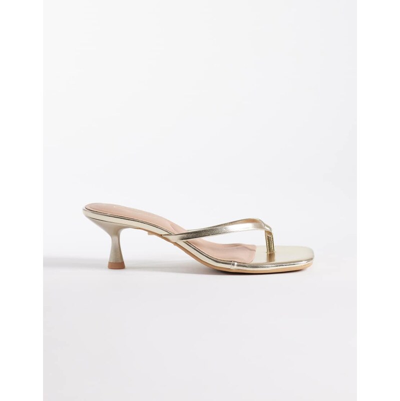 New Look toe post kitten heel sandal in gold 115422526