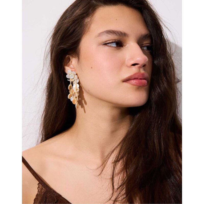 Stradivarius Multi-button earrings in ecru-White 115156019
