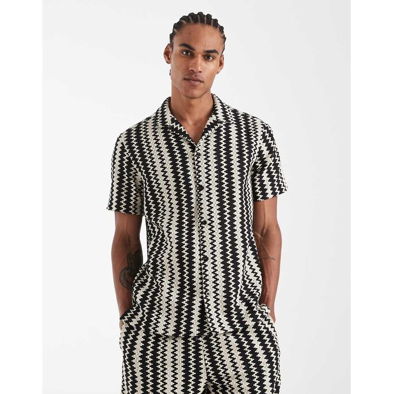 New Look co-ord zig zag print shirt in black