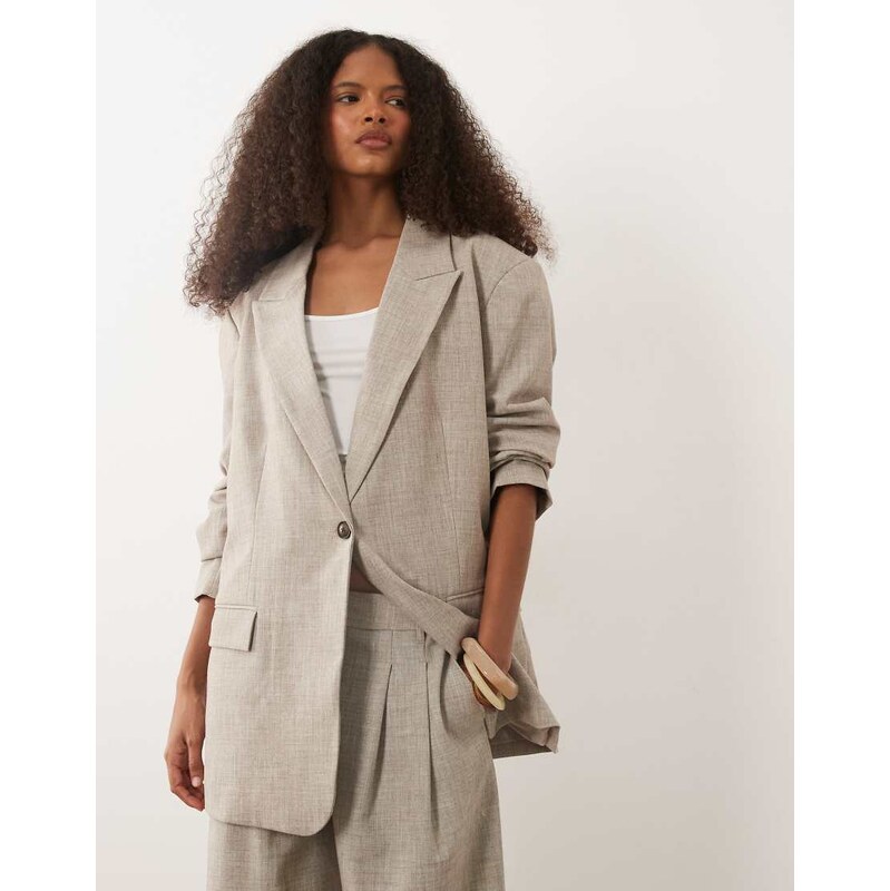 ASOS DESIGN tailored oversized blazer in mushroom-Brown 115577380
