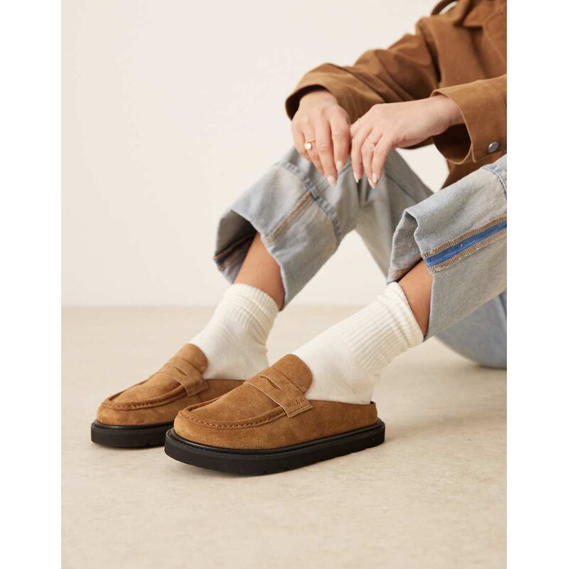 Walk London Budapest slip on loafer in tan-Brown