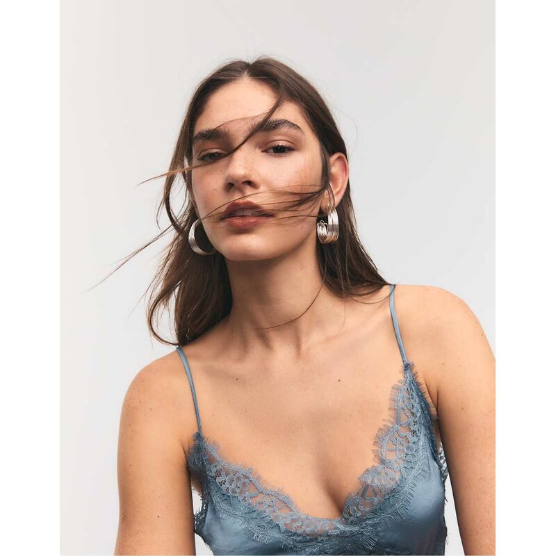 Stradivarius Satin midi dress with lace in sky blue 115156013