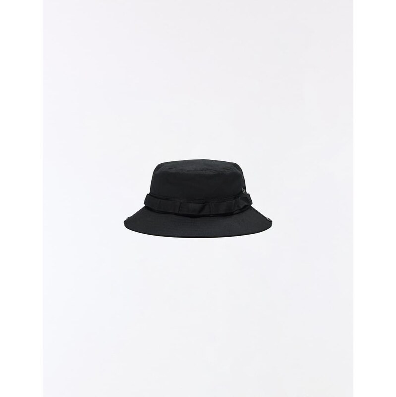 Bershka Bucket hat in black