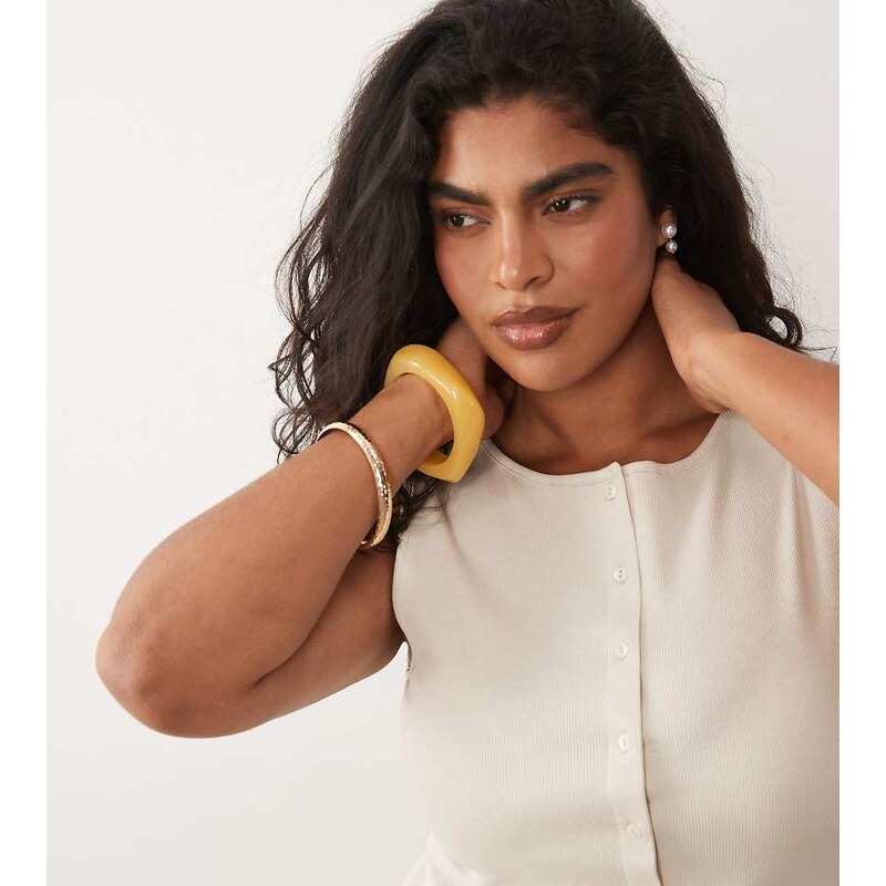 Brave Soul Plus Brave Soul Curve button down vest in off white 115167634