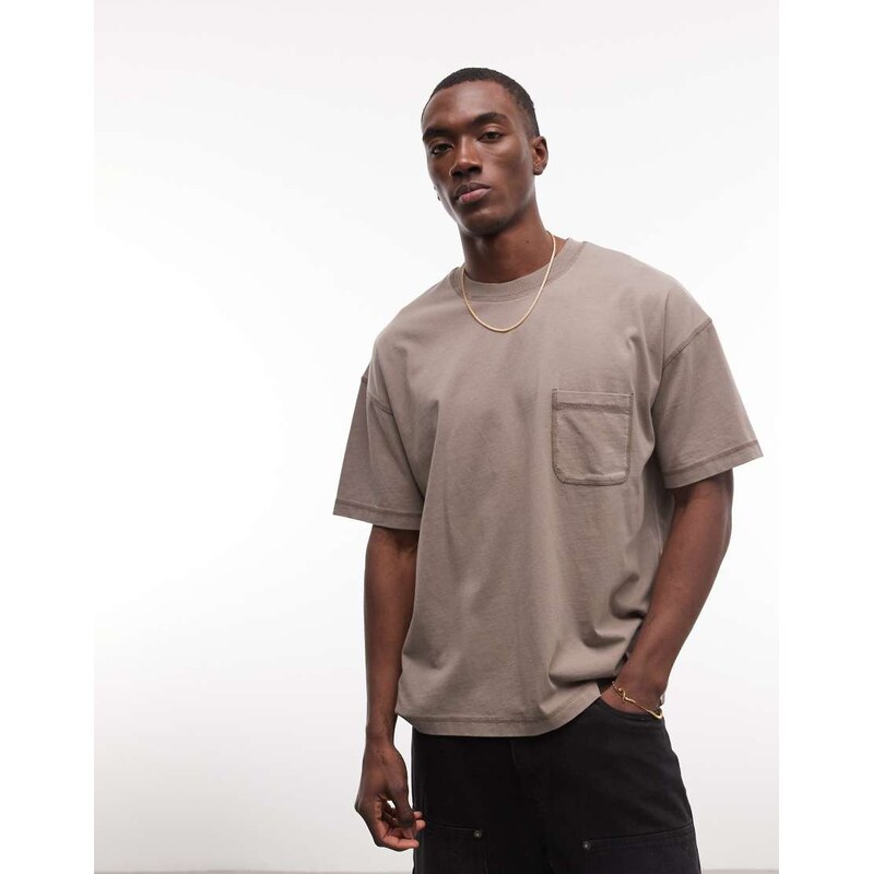 COLLUSION boxy oversized flatlock detail t-shirt in mocha-Brown