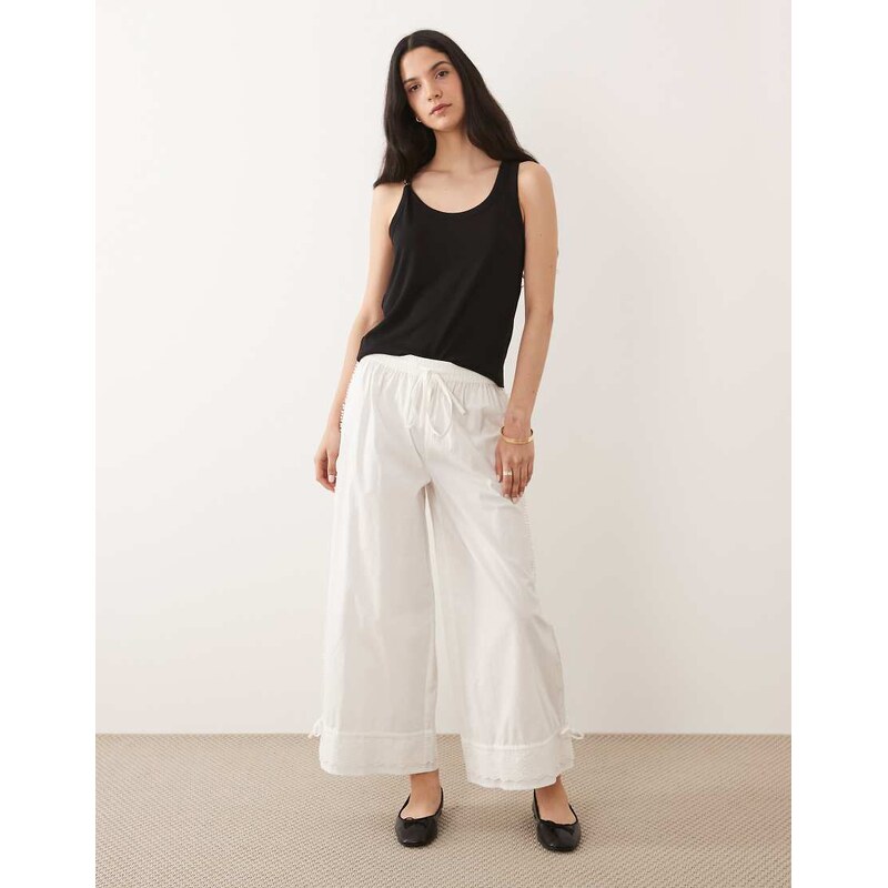 JDY buckle detail top in black