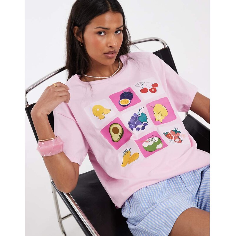 Pieces oversized fruit graphic t-shirt in pale pink