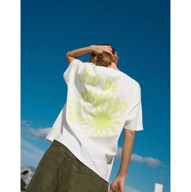 Bershka Short sleeve print t-shirt in white